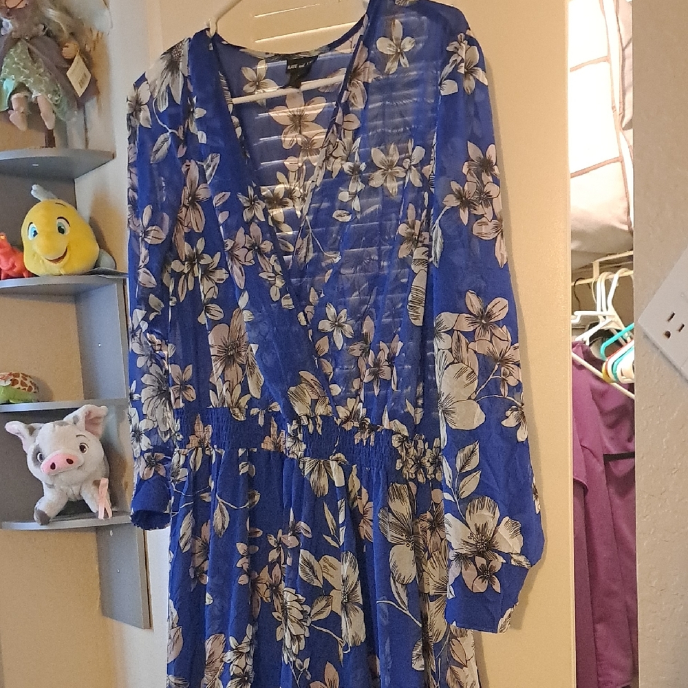 Floral Blue Maxi Dress